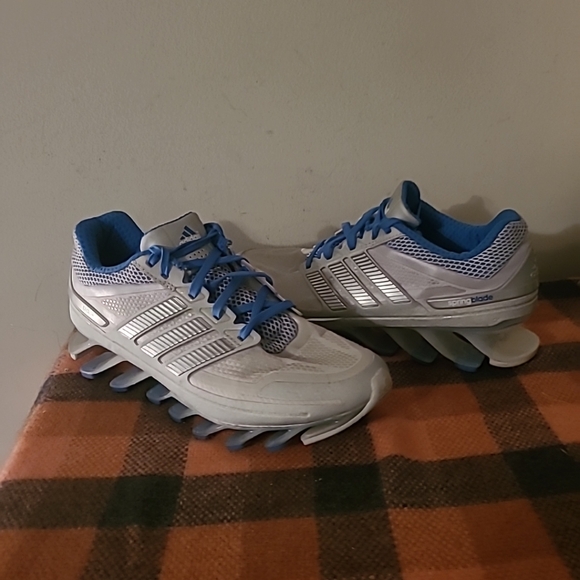 Adidas Springblade Running Shoes 6.5 - Picture 2 of 5